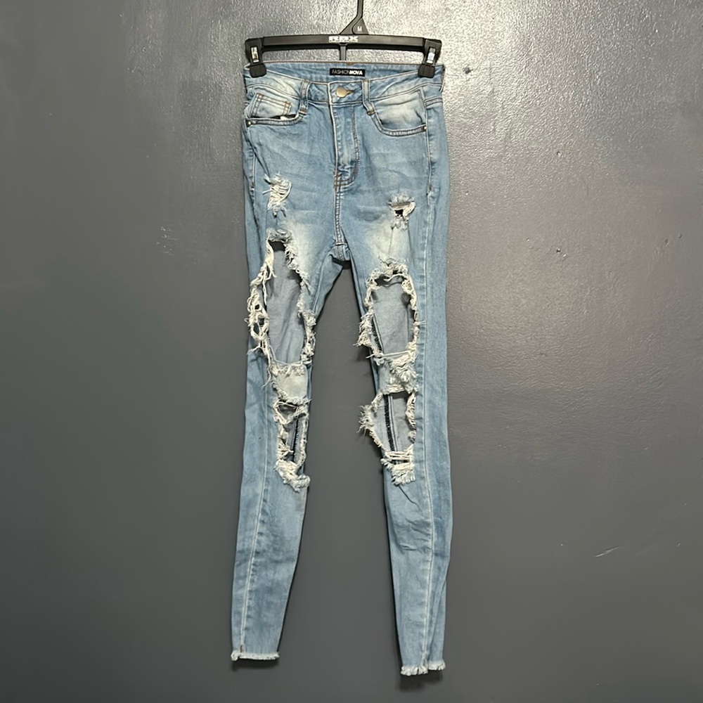 Fashion nova jeans